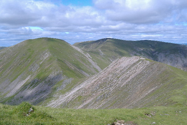 photograph looking up the ridge towards Aonach Beag and Geal Charn