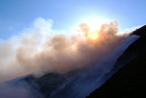 photograph of the burning heather on Beinn Iaruinn