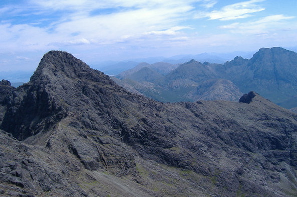 photograph of the south east ridge of Sgurr nan Gillean 