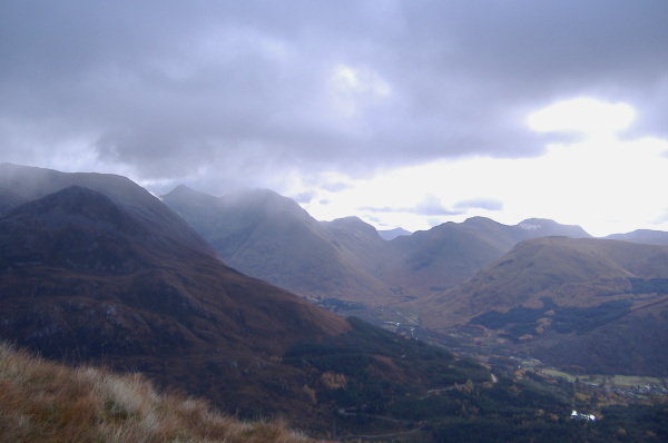 photograph looking south from Mam na Gualainn 