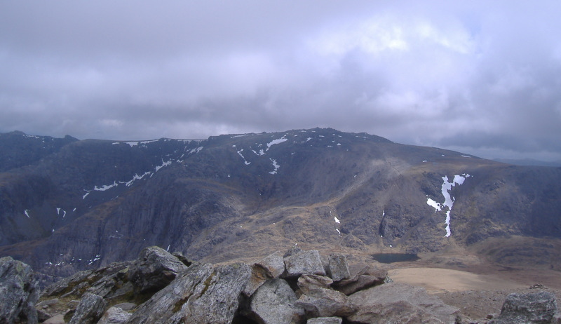 looking across the coll to Glyder Fawr 