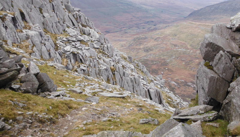  looking in the direction of the upper end of the Heather Terrace 