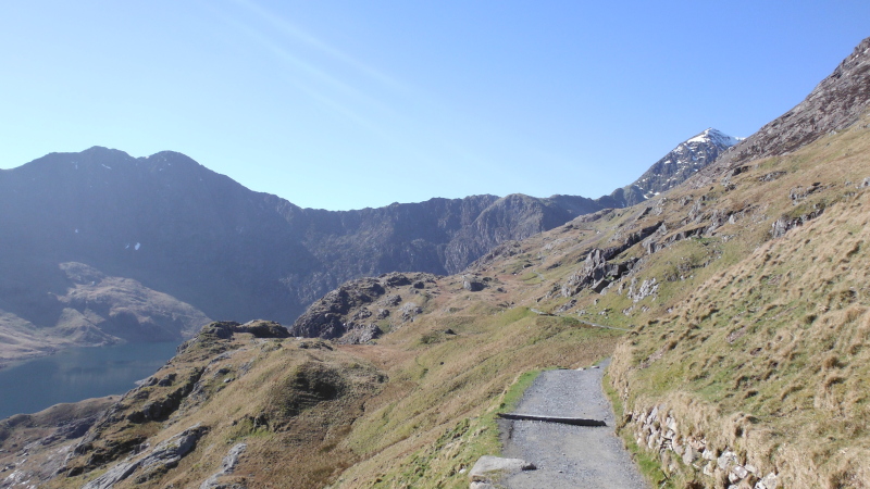  Y Lliwedd, Bwlch y Saethau and Snowdon 