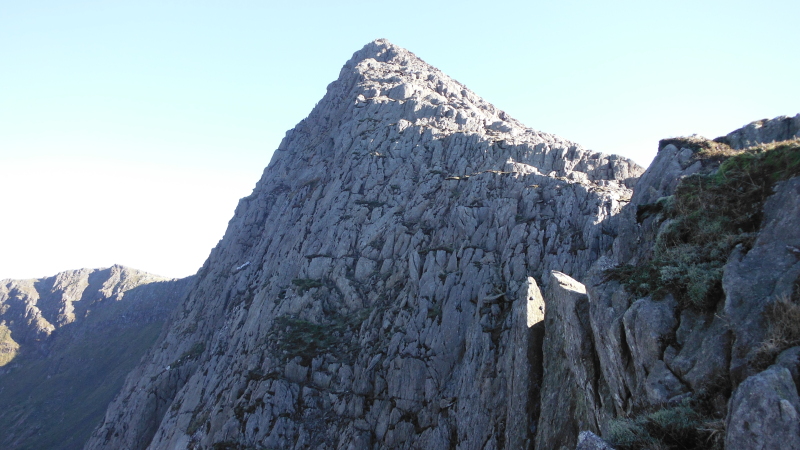  the top end of the north face of Y Lliwedd 