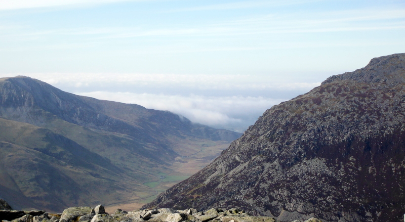  looking out over the fog layer 