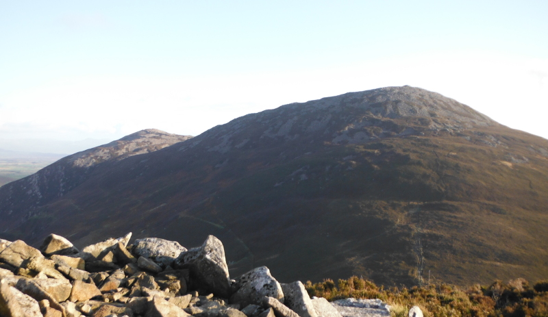  looking across to Garn Ganol and Tre´r Ceiri 