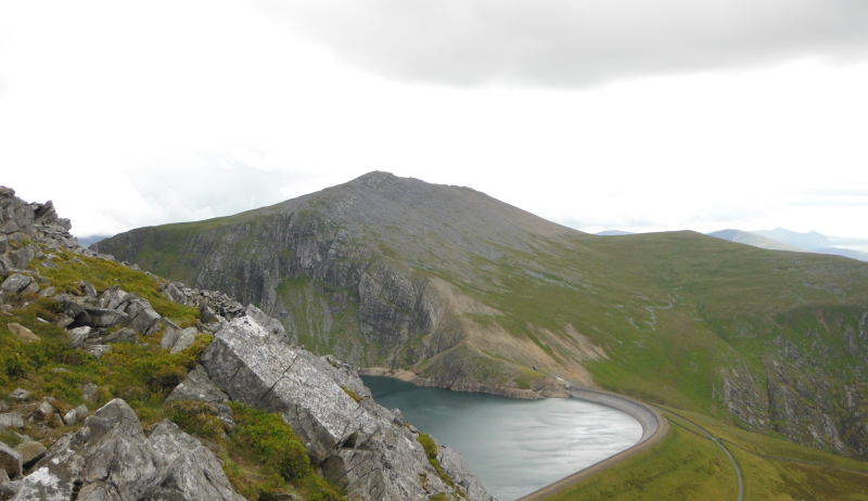  looking back to Elidir Fawr 