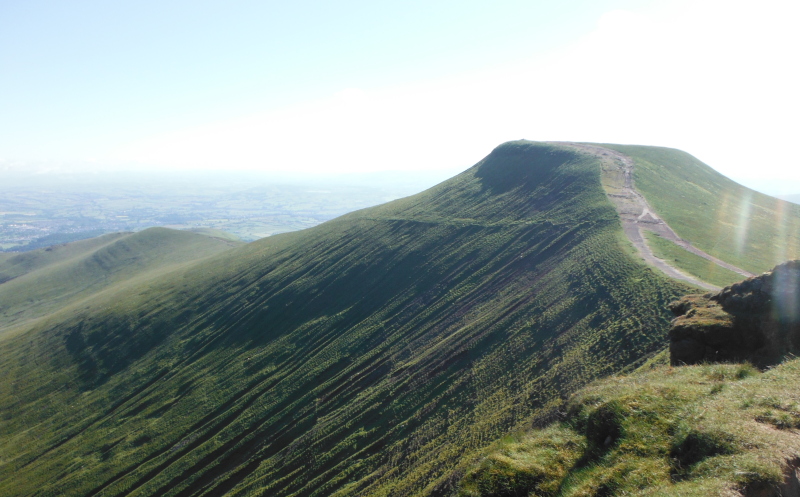  looking across to Pen y Fan and the north ridge 