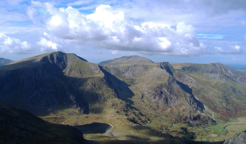 looking across to the northern end of the Glyders 