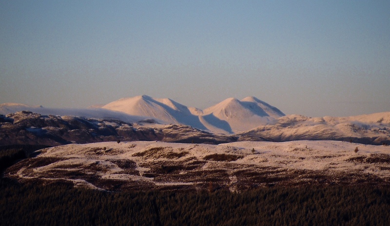  looking across to Meall Tairneachan and Farragon Hill 