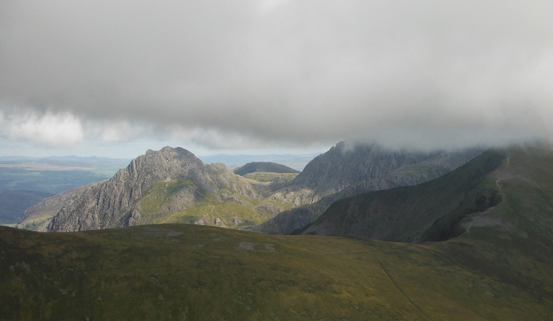  Tryfan in sunshine 