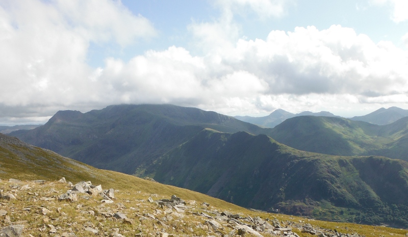  Snowdon with its hat on 