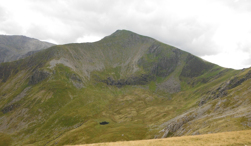  looking across to Y Garn 