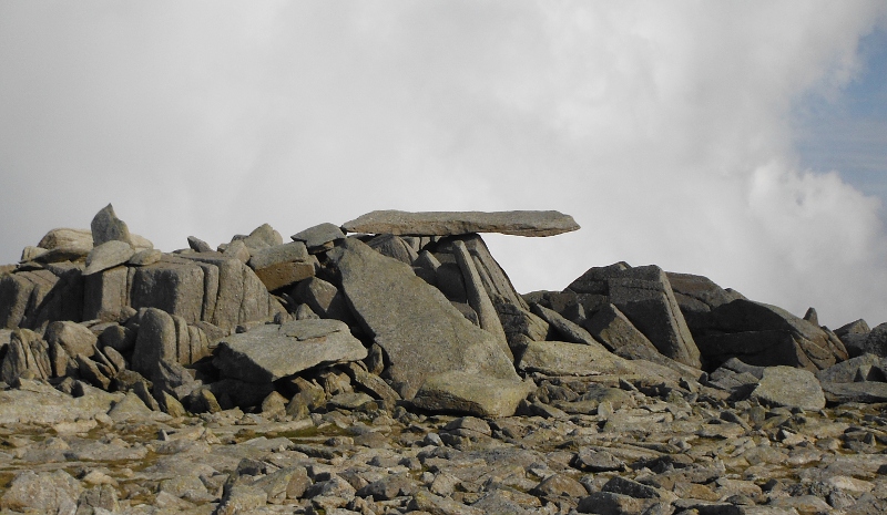  the famous Cantilever Stone 