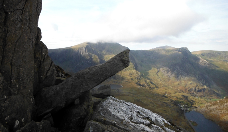  the Cannon Stone halfway up Tryfan 