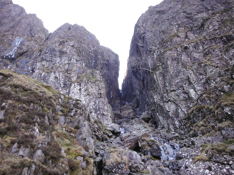  looking up into the Devil`s Kitchen 