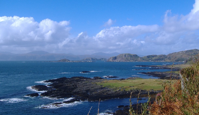  looking up to Easdale 