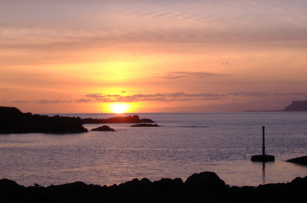 photograph of sunset from Ellenabeich 