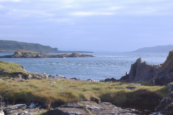 photograph of tiderace south of Eilean Mhic Chiarain 