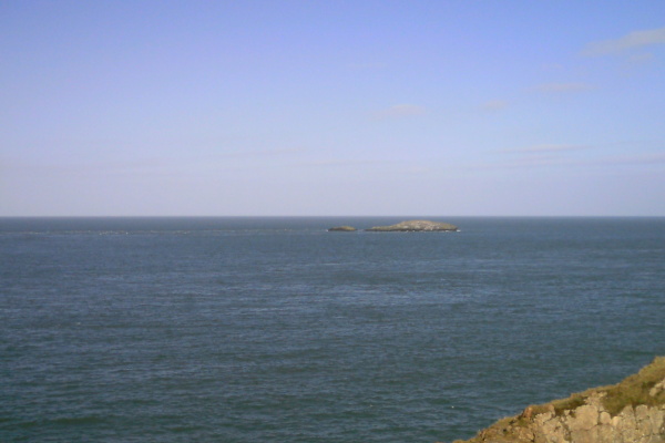 photograph looking out to Middle Mouse from up on Llanbadrig Head