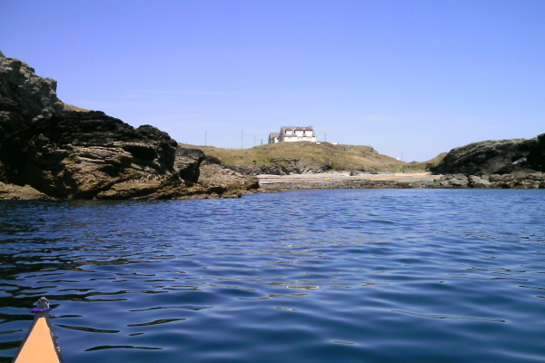 photograph of an un-named beach 