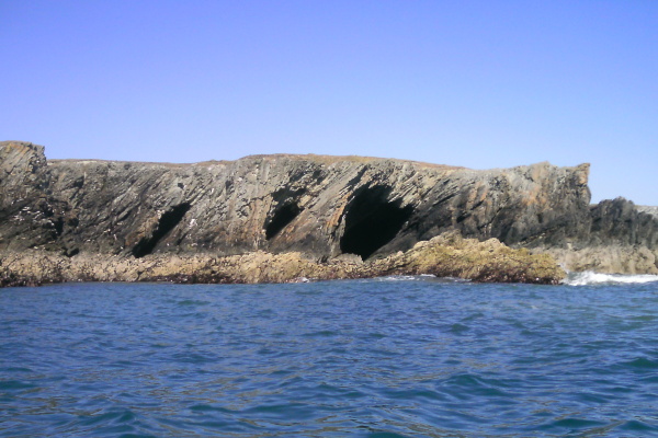 photograph of the coastline between Penrhyn Mawr and the westerly point 