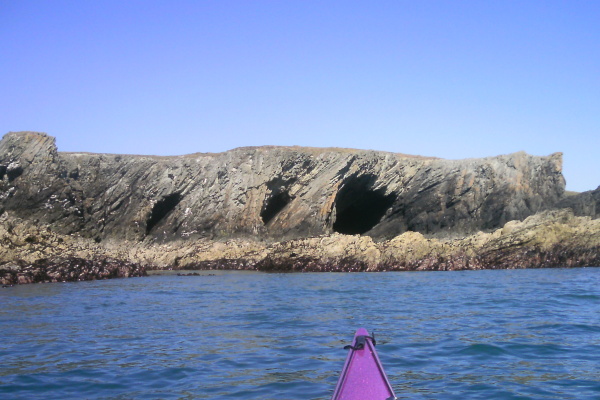 photograph of the coastline heading back to Penrhyn Mawr 