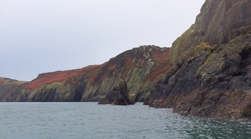 the coast to the east of Dinas Gynfor  