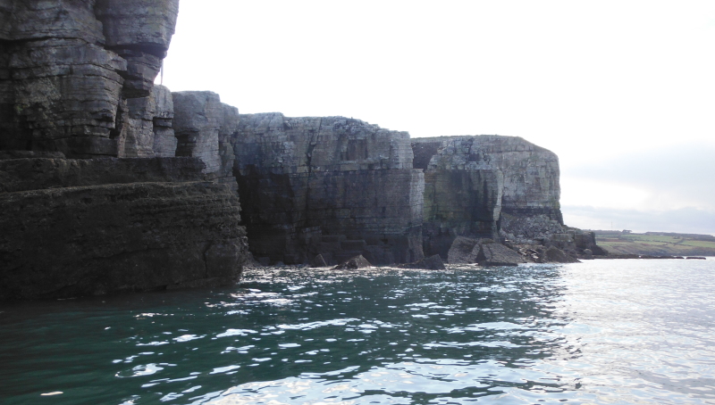 the cliffs at Trwyn Dinmor 