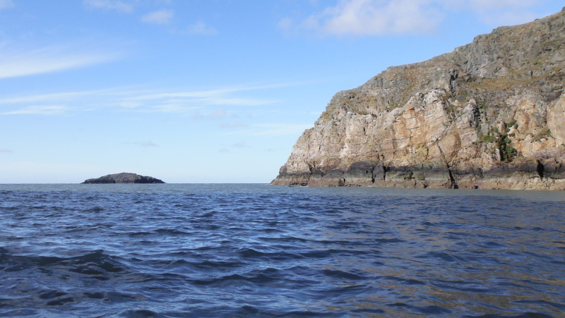 looking out to Middle Mouse from Porth Llanlleiana  