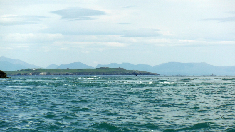  looking past Rhoscolyn to the Lleyn Peninsula  