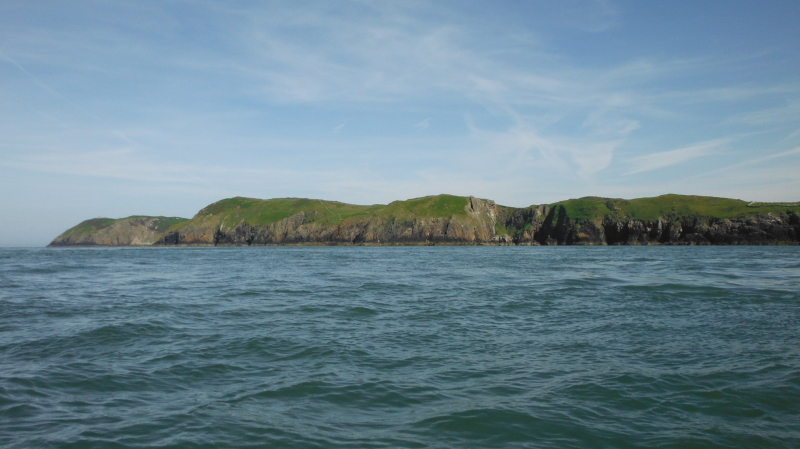  the coastline westwards from Dinas Gynfor  