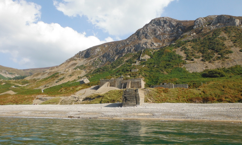  old quarry buildings at the back of the beach 