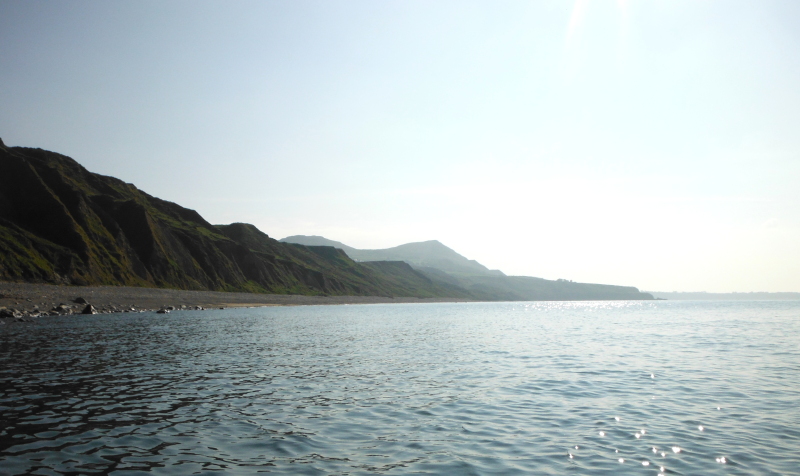  looking down the coast to Penrhyn Bodeilas 