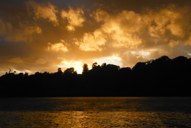  the super lighting and coloured clouds 