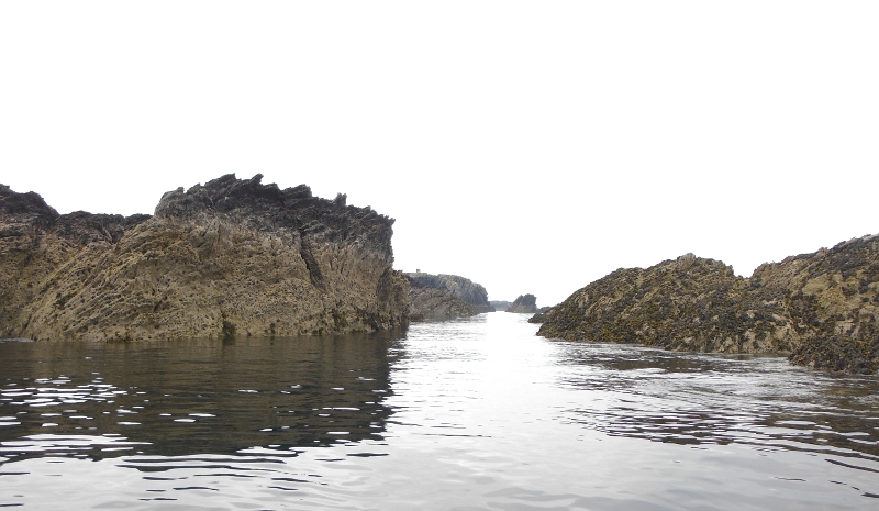  heading through the rocks 