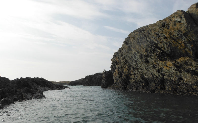  a passage through the rocks 