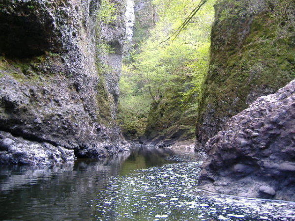 photograph of river ericht in gorge