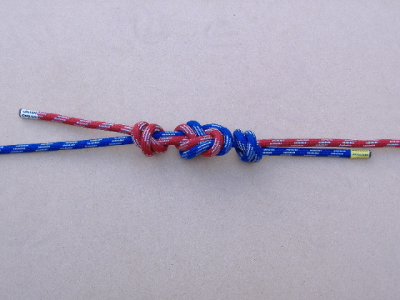 photograph of an inline figure-of-eight knot, with back-up stopper knots