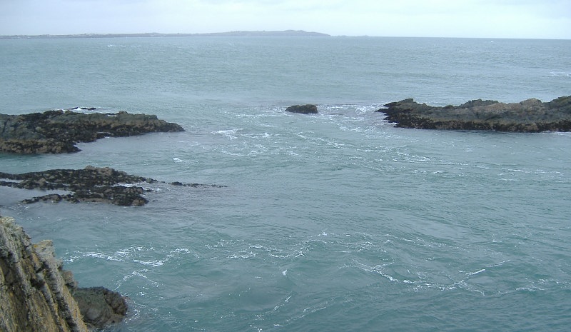  looking out to the inside tide races of Penrhyn Mawr 