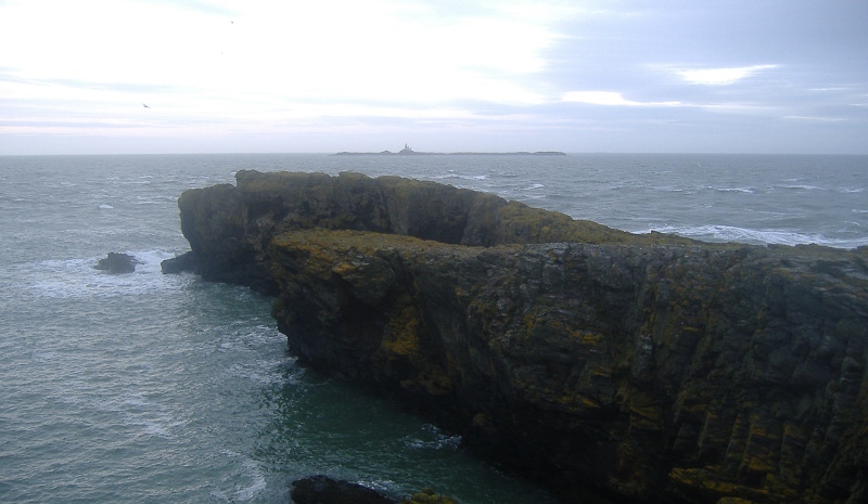  the rocks around Porth y Dyfn