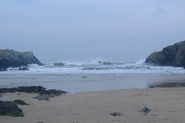 photograph of waves on Porth Dafarch beach 