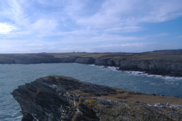 photograph looking out to the coastline to the west of Porth Dafarch 