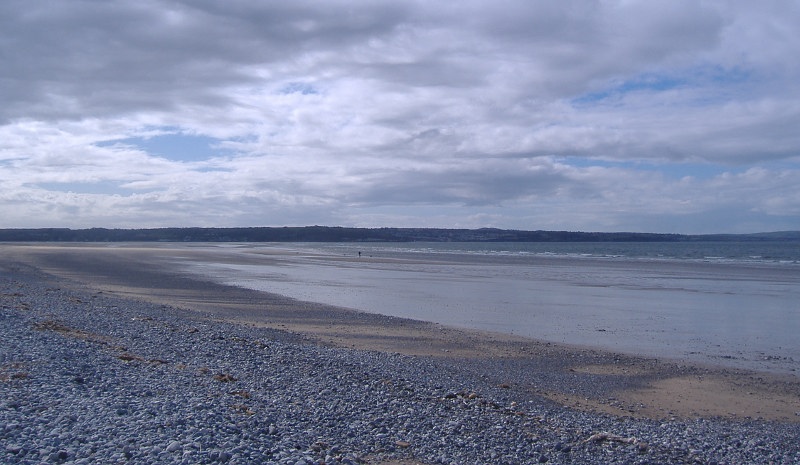  looking west back towards Benllech 