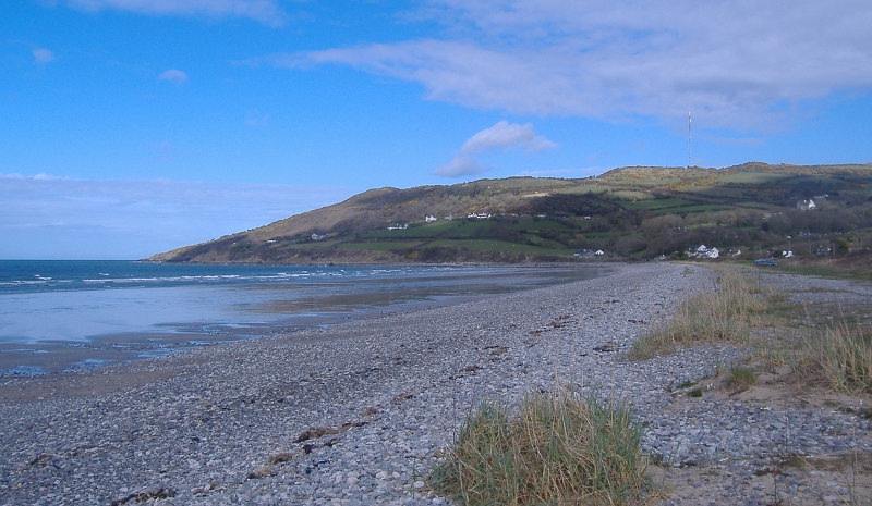  looking east along the beach 