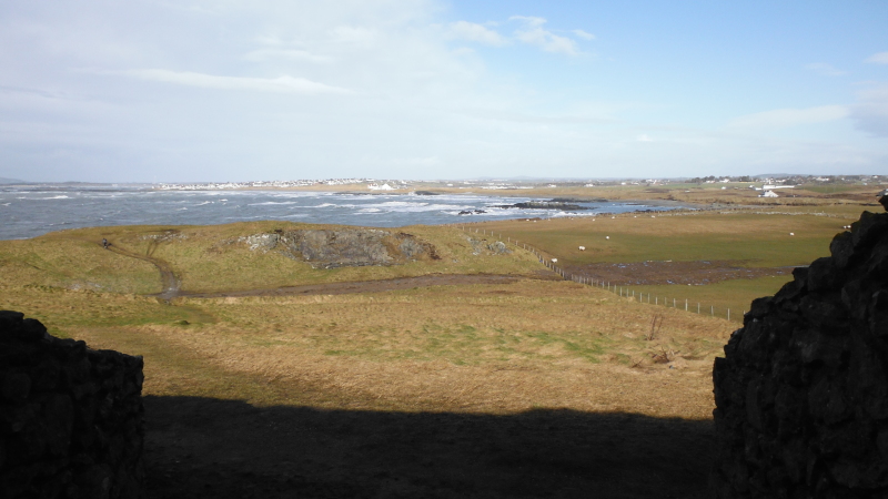 looking northwest from the entrance to the Chambered Cairn 