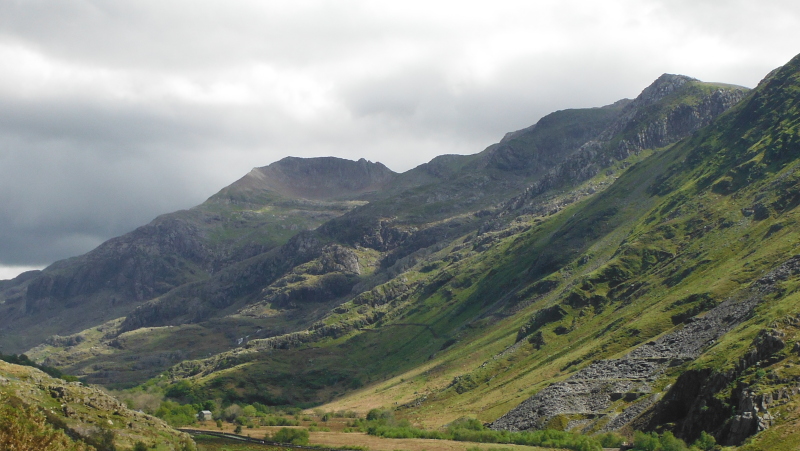 looking across to Crib Goch 