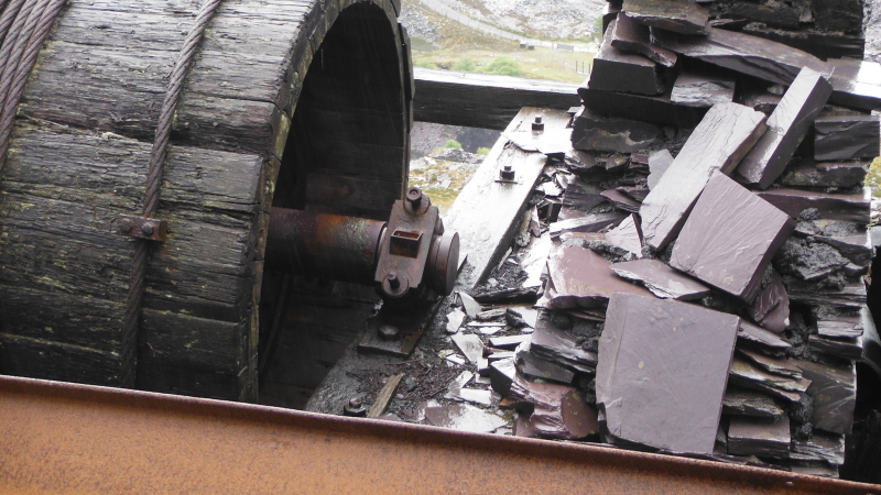 one of the bearings that carried the drum axle 