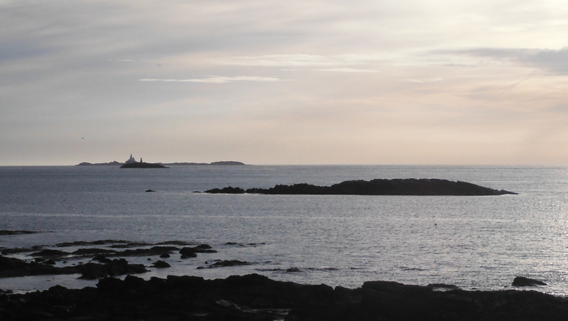 looking out from Cemlyn to West Mouse and the Skerries 