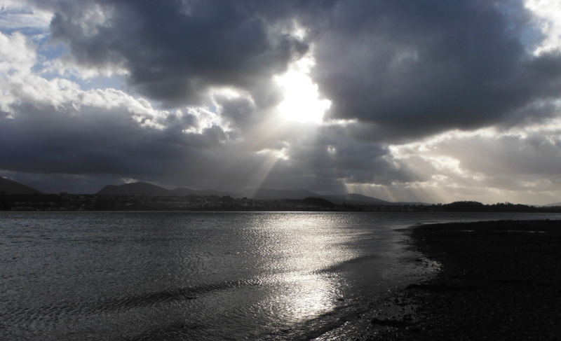  unusual lighting across the Menai Straits 